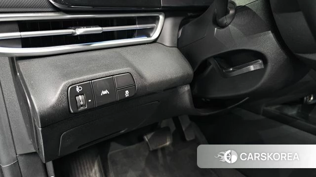 Hyundai Avante (CN7) id 4625123 из Кореи 9