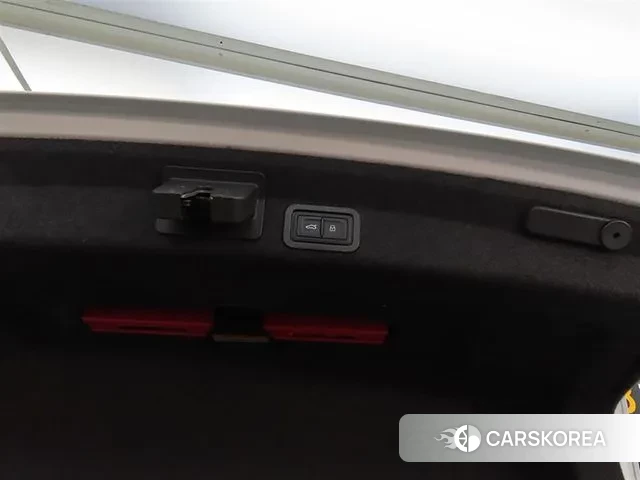 Audi A6 (C8) id 3529646 из Кореи 9