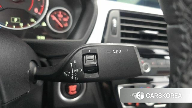 BMW 3 Series (F30) id 4850101 из Кореи 9