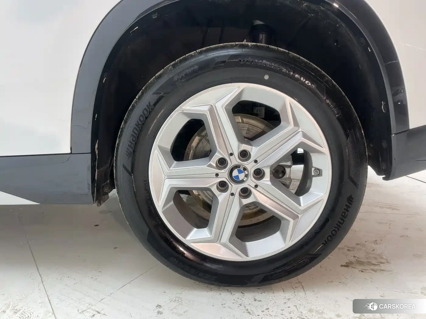 BMW X1 id 4685935 из Китая 9