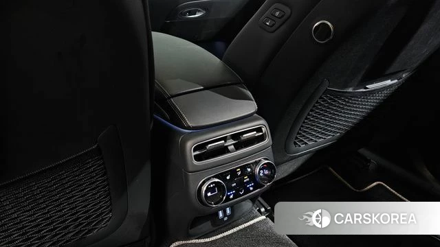 Genesis GV70 id 4847885 из Кореи 9
