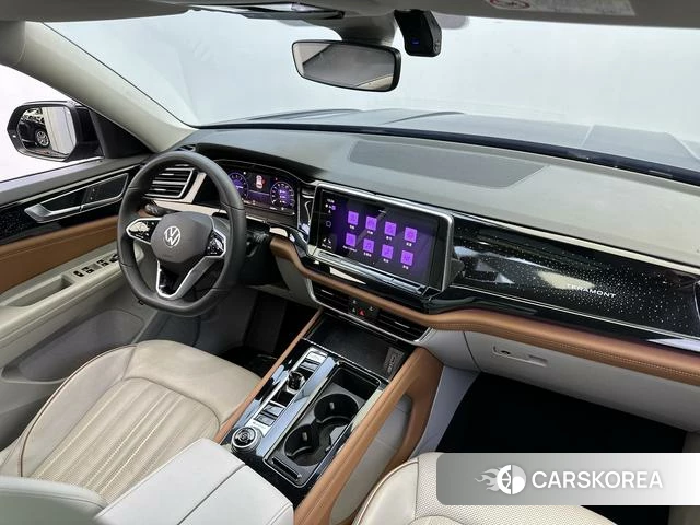 Volkswagen Tourang id 4313825 из Китая 9