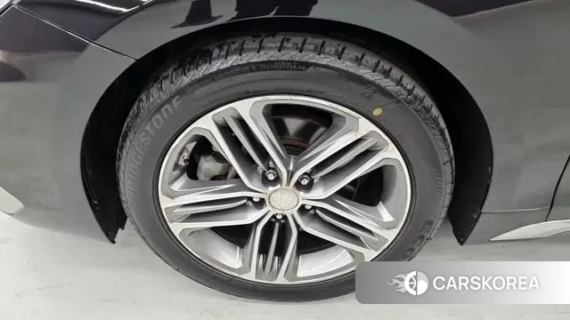 Hyundai Grandeur IG id 3661701 из Кореи 9