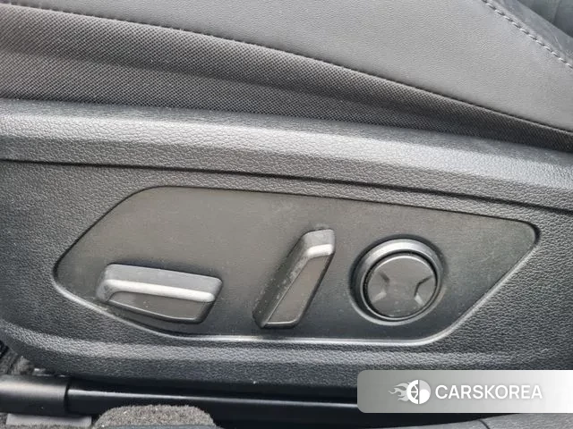 Hyundai Sonata (DN8) id 3742340 из Кореи 9