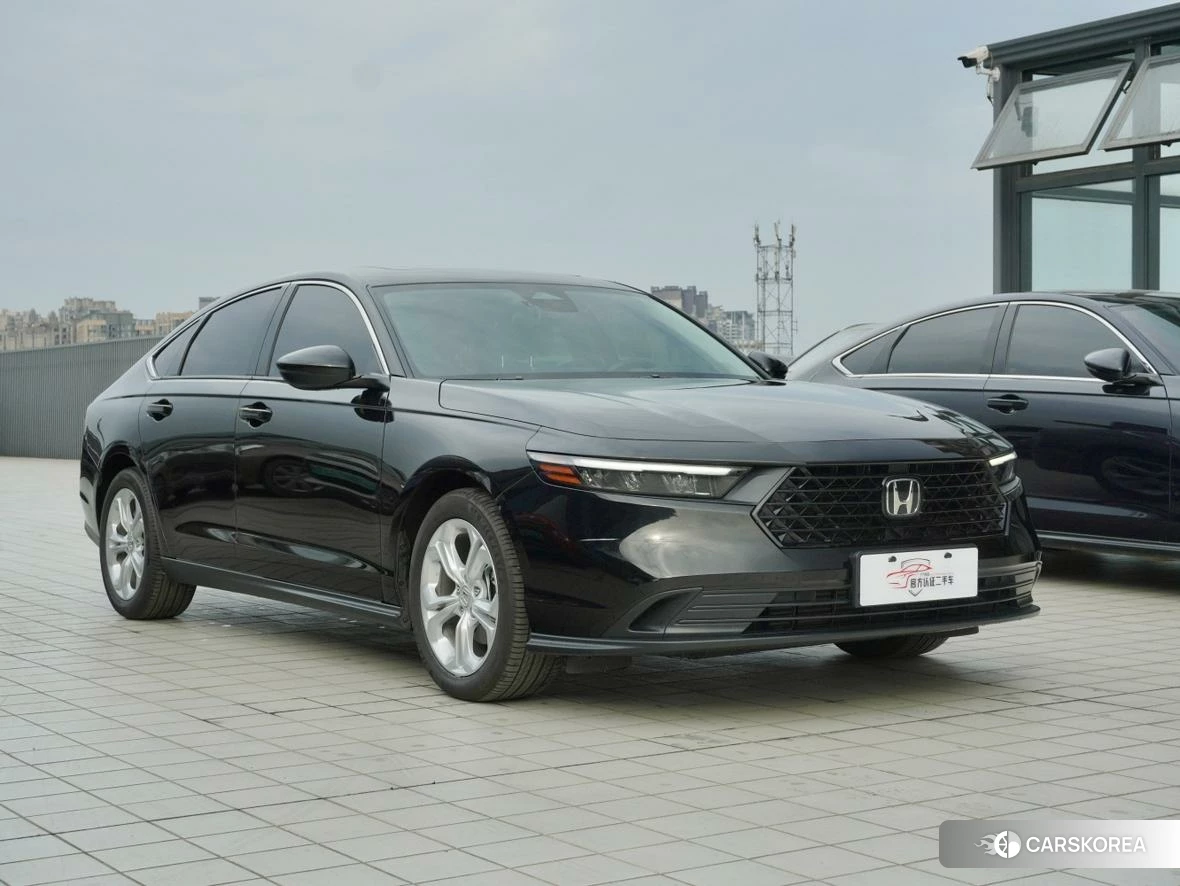 Honda Accord id 4492968 из Китая 9