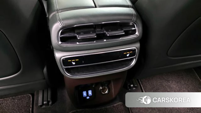 Genesis GV80 id 3859684 из Кореи 9