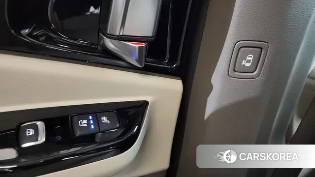 Kia Carnival 4th generation id 3026904 из Кореи 9