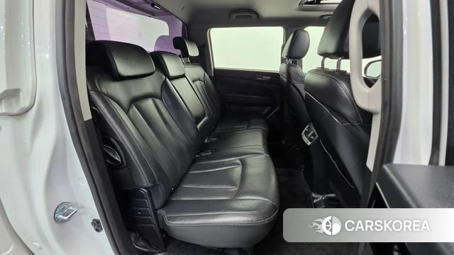 Ssangyong Rexton Sports id 3808359 из Кореи 9