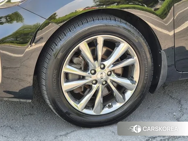 Kia The New Carnival id 3028771 из Кореи 9