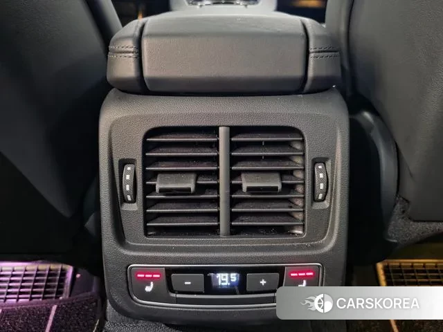 Audi e-Tron GT id 3725984 из Кореи 9