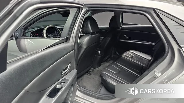 Hyundai Avante (CN7) id 3273832 из Кореи 9