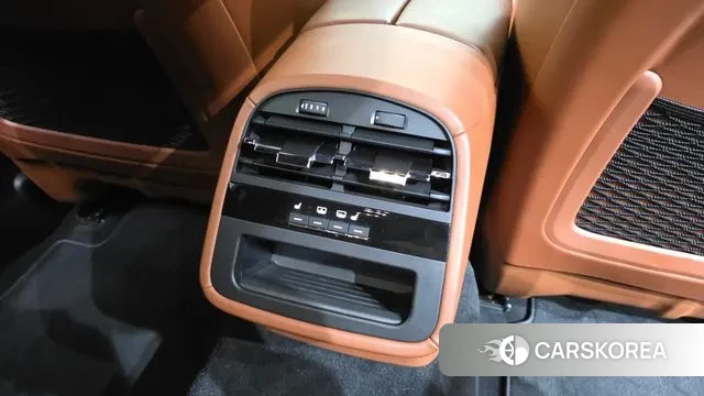 Maserati Quattroporte id 3284873 из Кореи 9