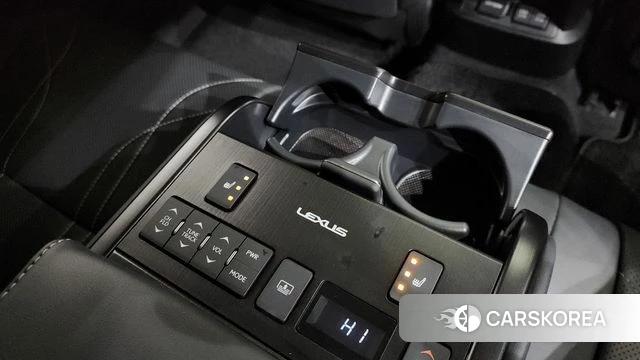 Lexus ES300h 7th generation id 3910832 из Кореи 9