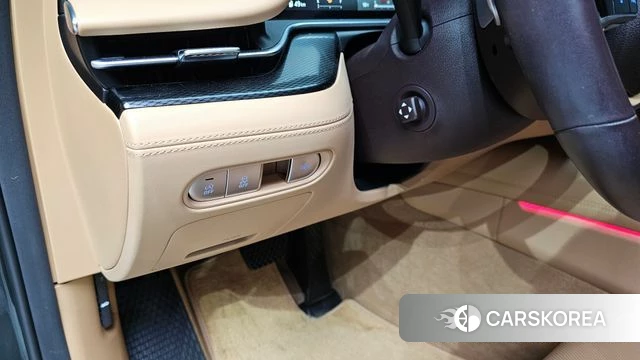 Genesis G90 (RS4) id 3922689 из Кореи 9