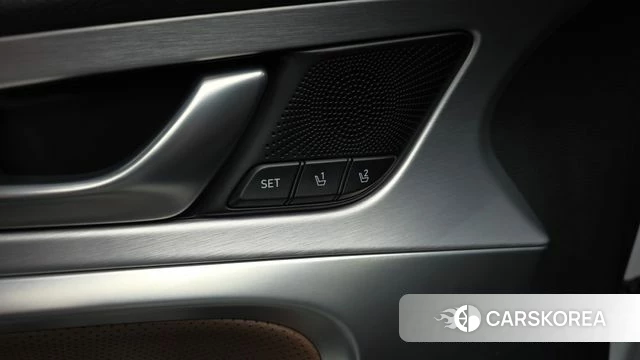 Genesis G70 id 4345371 из Кореи 9