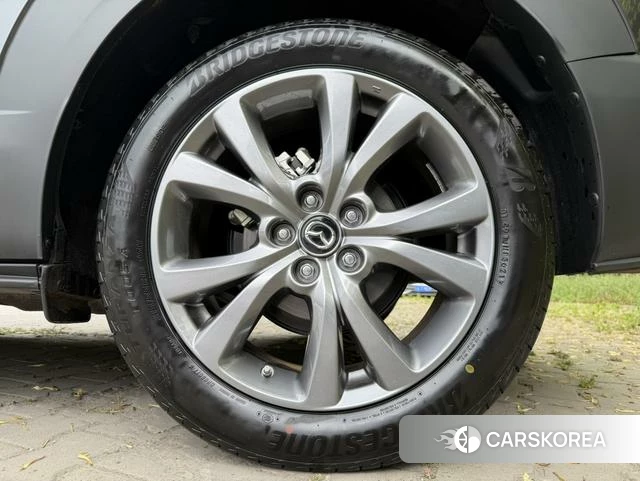 Mazda CX-30 id 4328961 из Китая 9