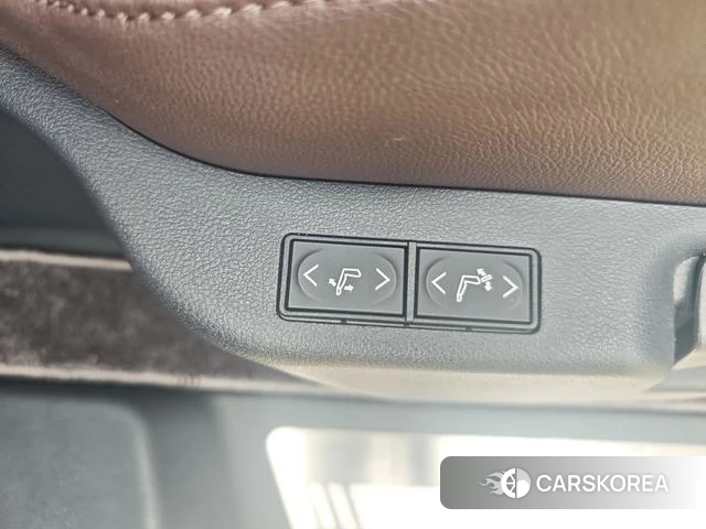 Toyota Saina id 4321249 из Китая 9