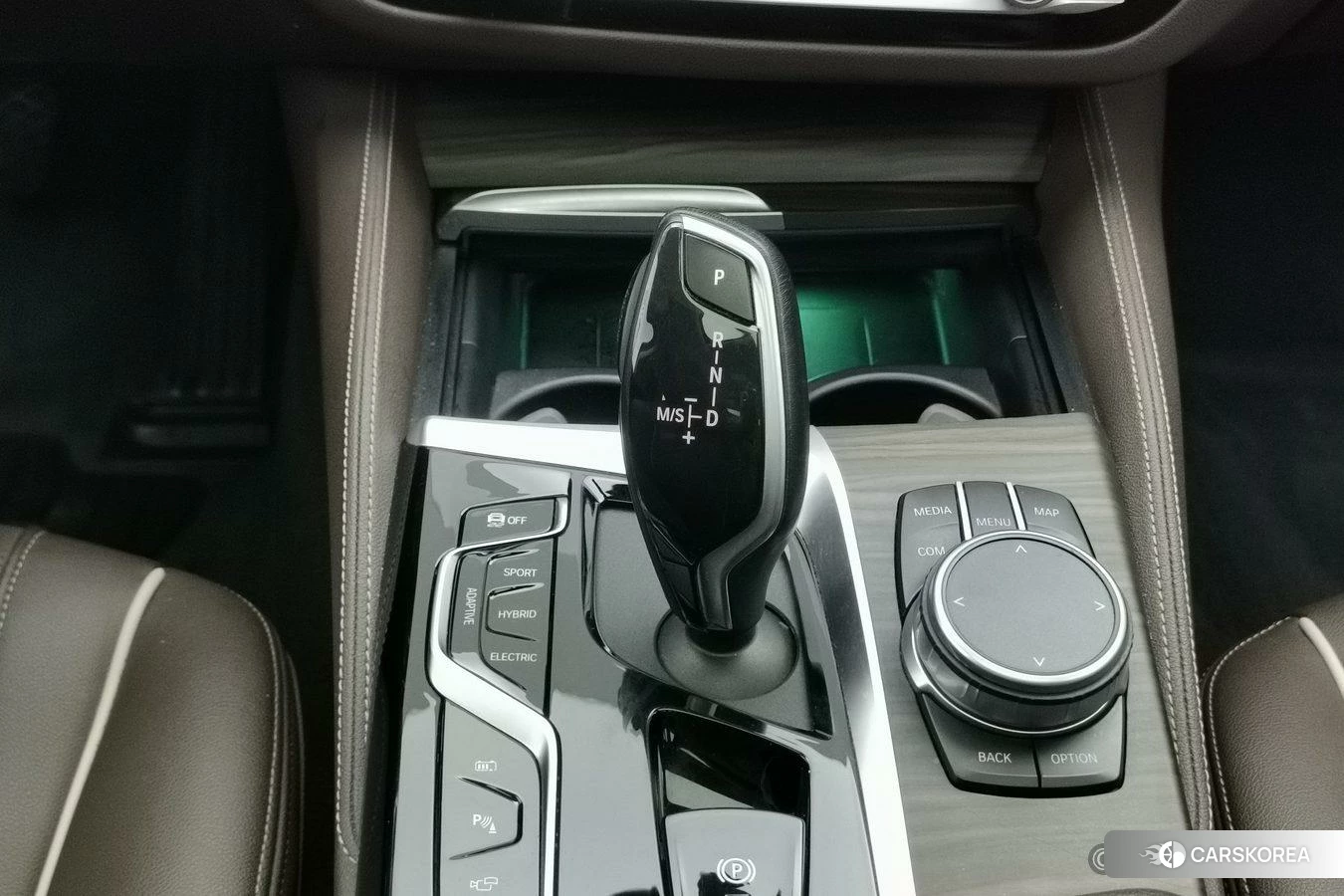 BMW 5 series PHEV id 4467398 из Китая 9