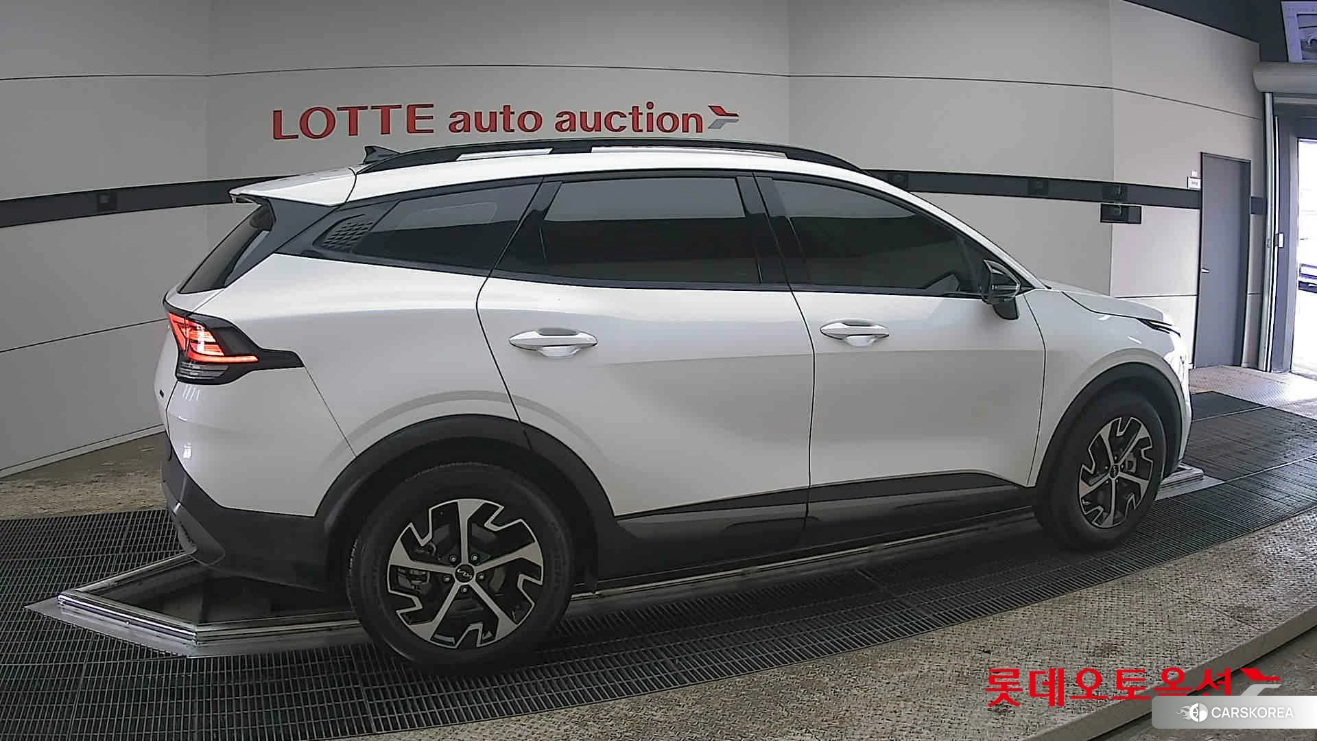Kia Sportage Hybrid id 3875732 из Кореи 9