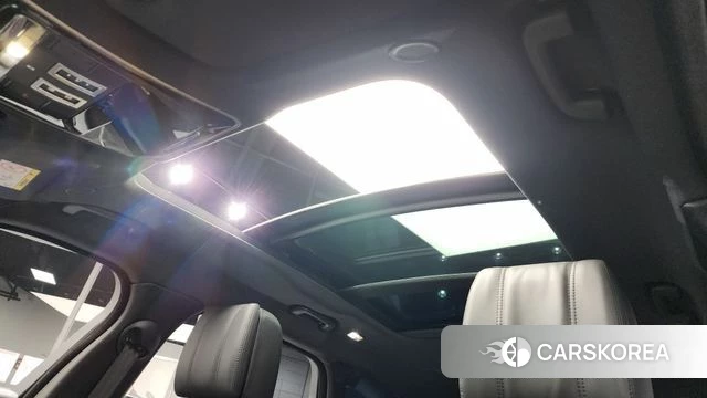 Land Rover Range Rover Velar id 3810803 из Кореи 9