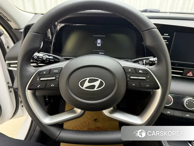 Hyundai Elantra id 4218739 из Китая 9