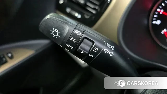 Kia Stonic id 3033996 из Кореи 9