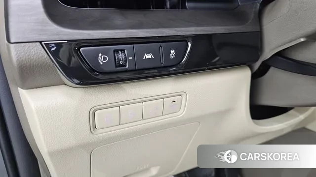 Kia Carnival 4th generation id 3279431 из Кореи 9