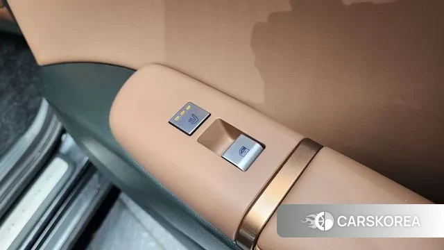 Hyundai Grandeur (GN7) id 3711483 из Кореи 9