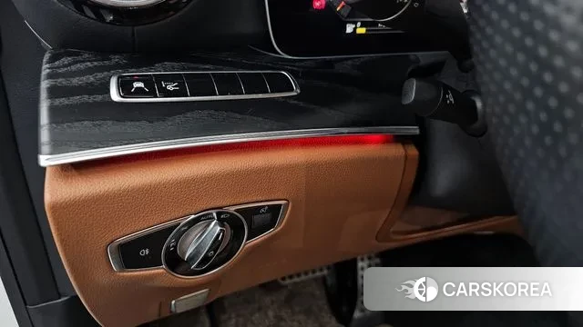 Mercedes-Benz E-Class W213 id 3747651 из Кореи 9