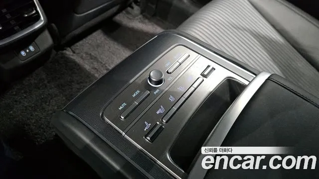 Hyundai Grandeur (GN7) id 2696163 из Кореи 9