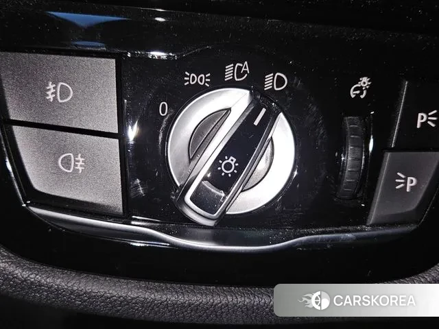 BMW 5 Series (G30) id 3034397 из Кореи 9