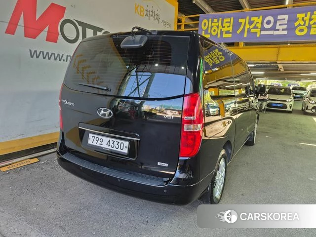Hyundai The New Grand Starex id 4943582 из Кореи 9