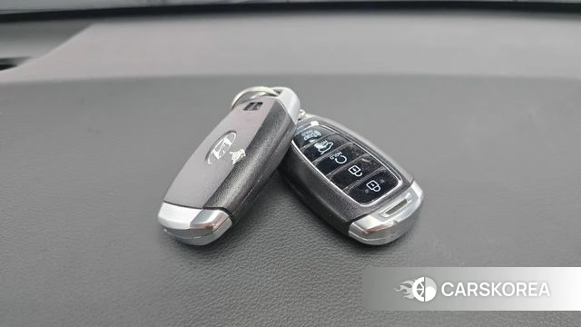 Hyundai The New Kona Hybrid id 4434030 из Кореи 9