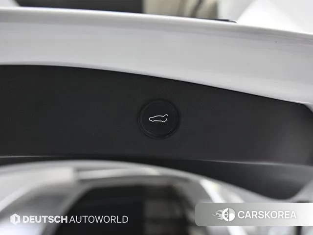 Tesla Model 3 id 3733599 из Кореи 9