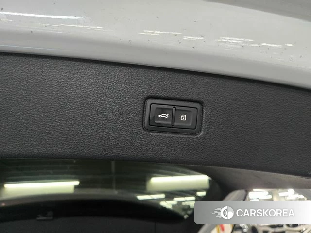 Audi Q7 (4M) id 4619253 из Кореи 9
