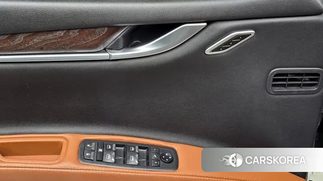 Maserati Ghibli id 3622205 из Кореи 9