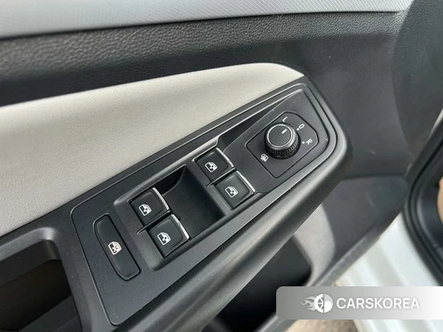 Volkswagen Bora id 4263239 из Китая 9