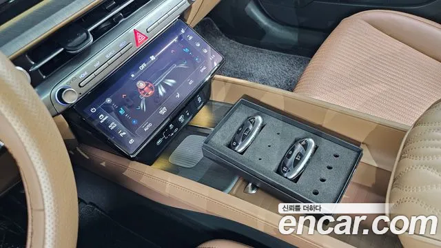 Hyundai Grandeur Hybrid (GN7) id 2735611 из Кореи 9