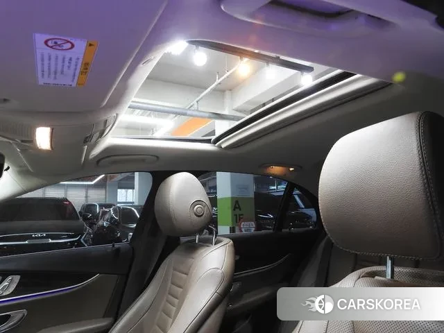 Mercedes-Benz E-Class W213 id 3687396 из Кореи 9