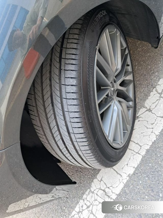 Genesis G70 id 4285831 из Кореи 9