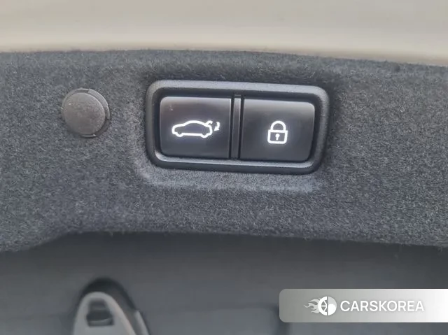 Kia K7 Premier id 3717878 из Кореи 9