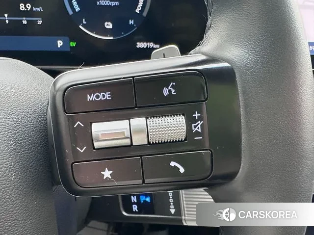 Hyundai Grandeur Hybrid (GN7) id 3756908 из Кореи 9