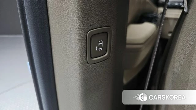 Kia Carnival 4th generation id 4580849 из Кореи 9