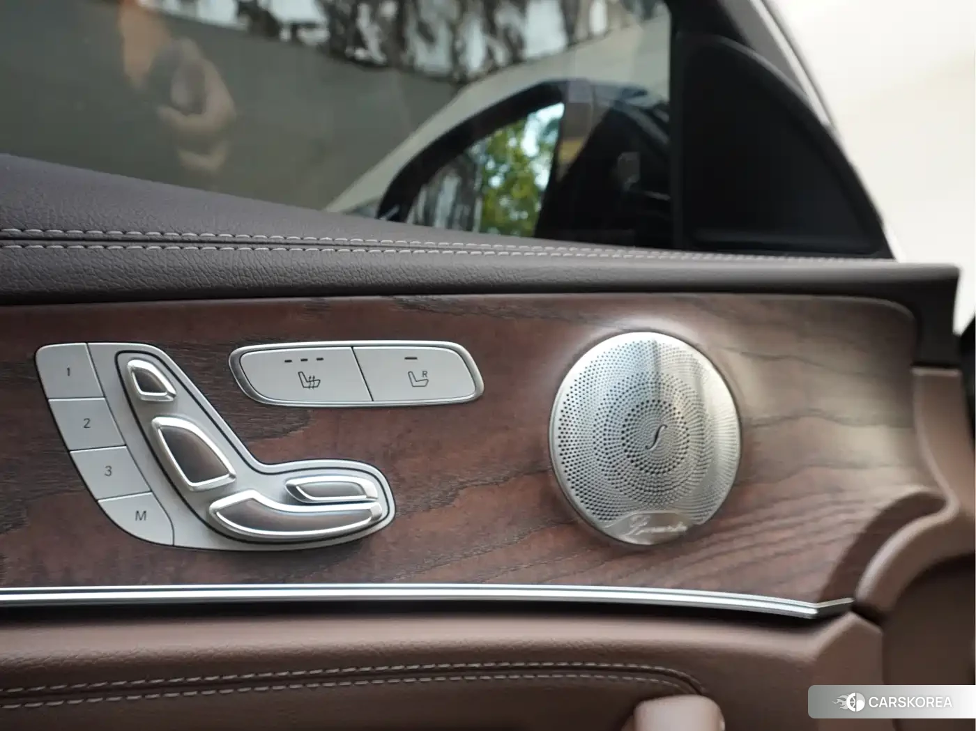 Mercedes-Benz E-Class id 4669471 из Китая 9