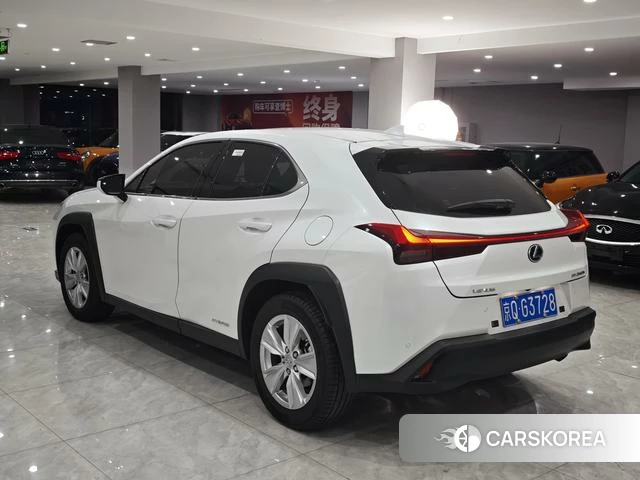 Lexus UX id 4301861 из Китая 9