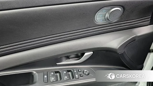 Hyundai Avante (CN7) id 3654450 из Кореи 9