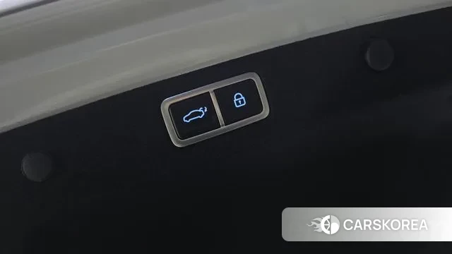 Hyundai Grandeur Hybrid (GN7) id 3058068 из Кореи 9