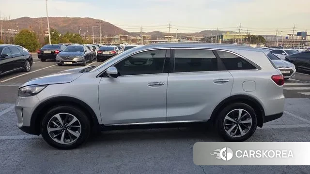 Kia The New Sorento id 3713816 из Кореи 9