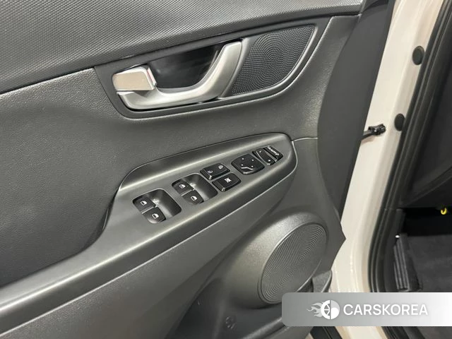 Hyundai The New Kona id 3915076 из Кореи 9