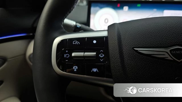 Genesis GV70 id 3914006 из Кореи 9